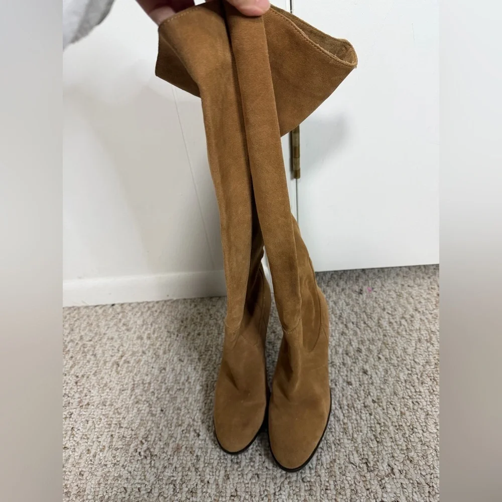 Michael Kors Tan Suede  below the Knee Boots size 7.5